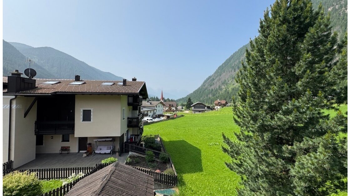 Wohnhaus mit großem Grundstück und Entwicklungspotenzial 