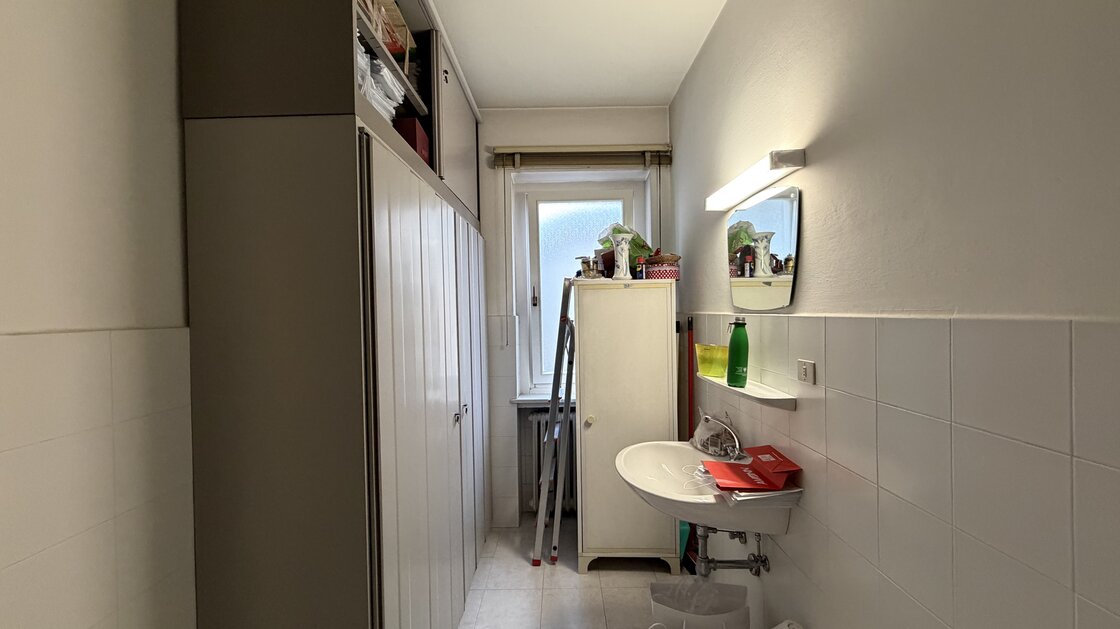 Bürolokal mit Balkon und Keller in der Bozner Altstadt