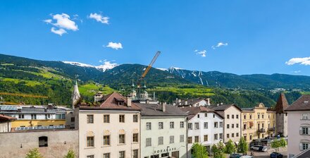 Dreizimmerwohnung mit zwei Balkonen im Herzen von Brixen