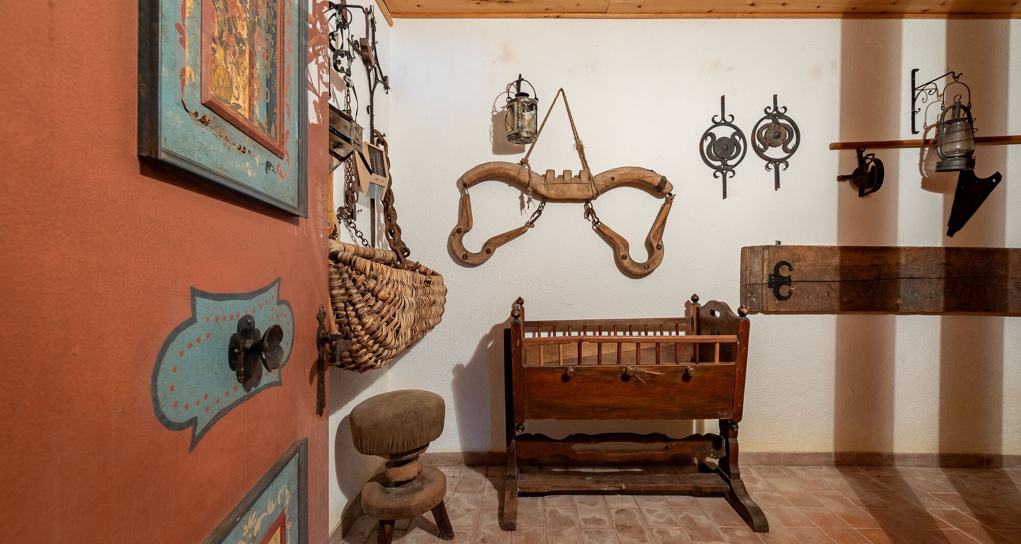 Exclusive chalet with large plot in Avelengo