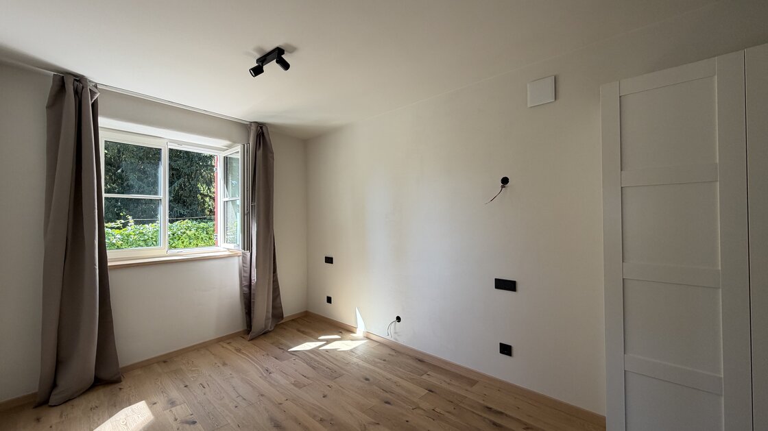 Neue Dreizimmer-Duplexwohnung mit Terrasse, Keller und Stellplatz