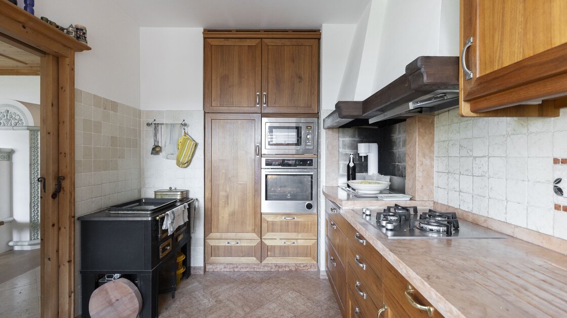 Großzügige Erdgeschosswohnung mit Privatgarten