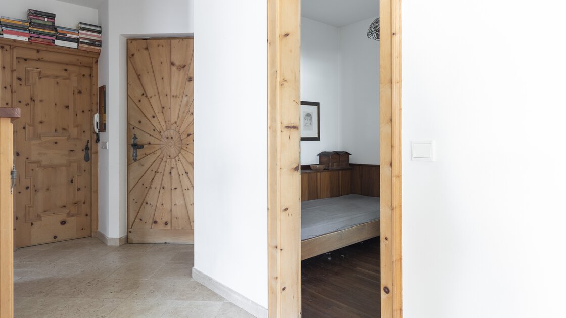 Großzügige Erdgeschosswohnung mit Privatgarten