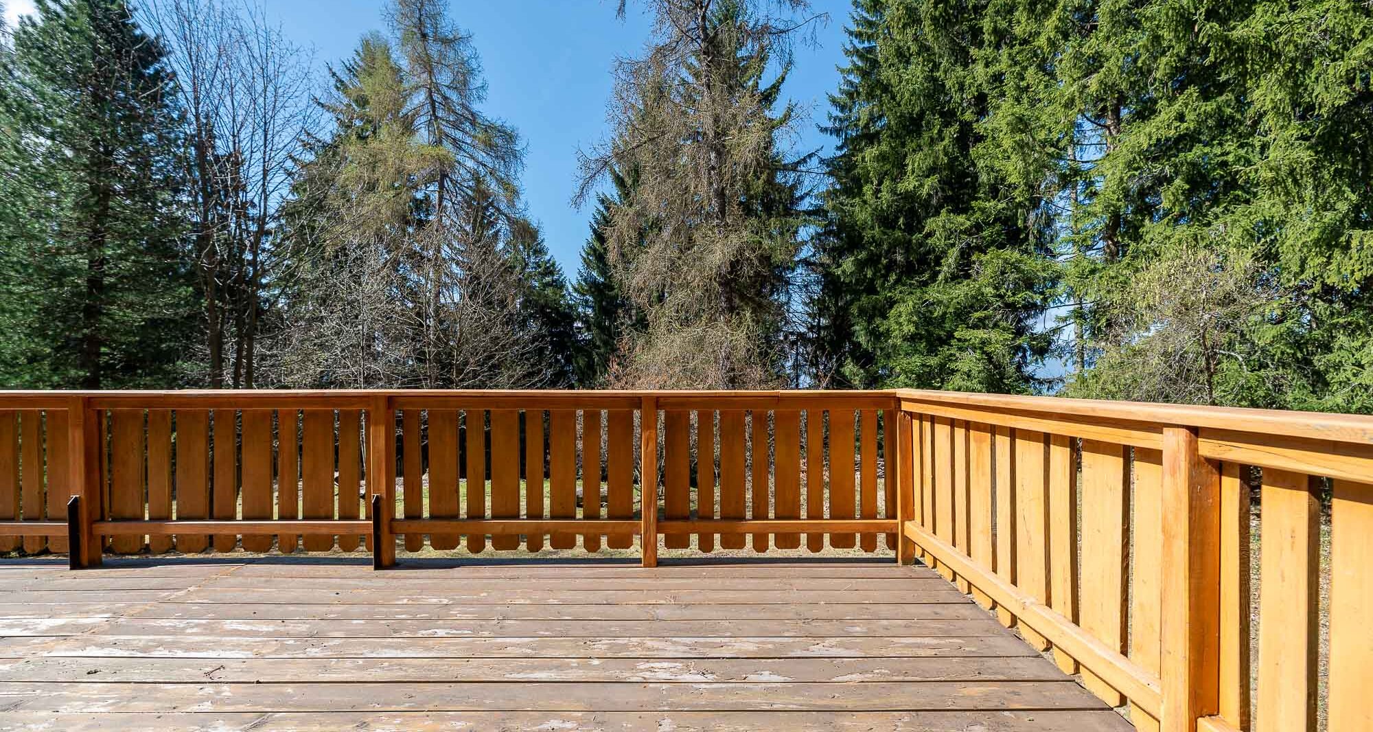 Exclusive chalet with large plot in Avelengo