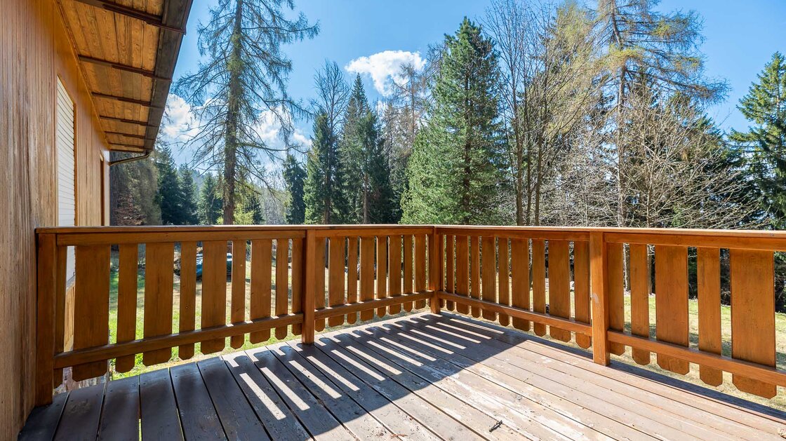 Chalet esclusivo con ampio giardino privato ad Avelengo