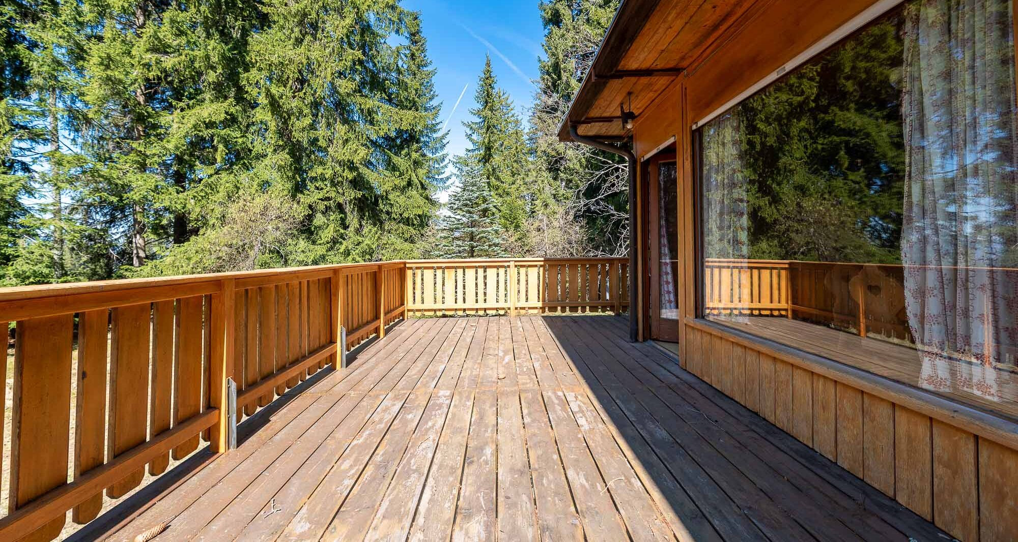 Exclusive chalet with large plot in Avelengo