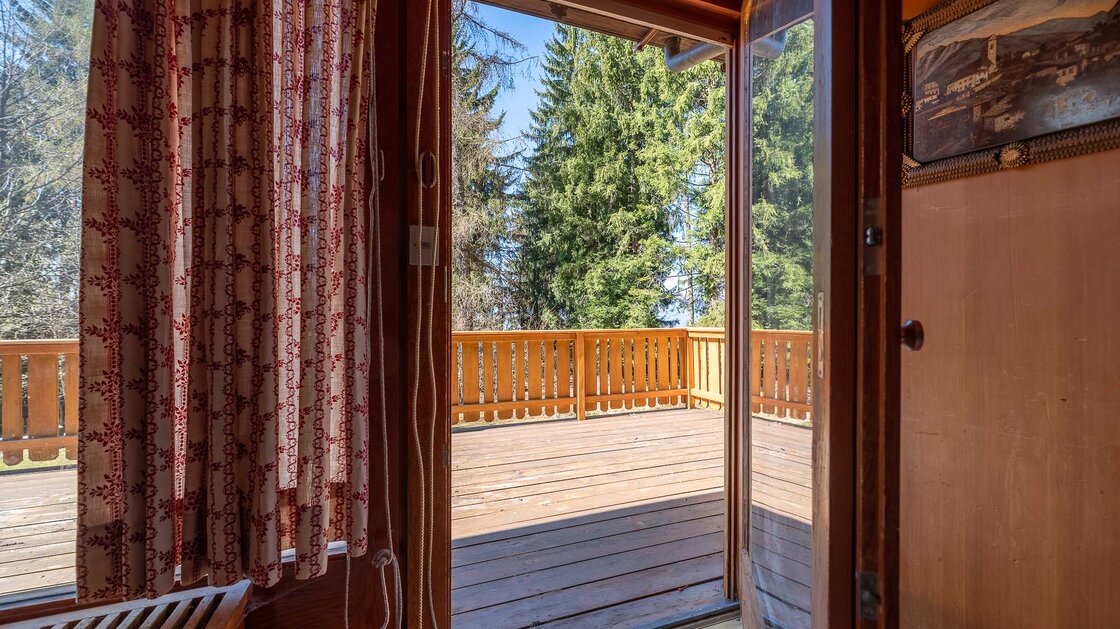 Chalet esclusivo con ampio giardino privato ad Avelengo