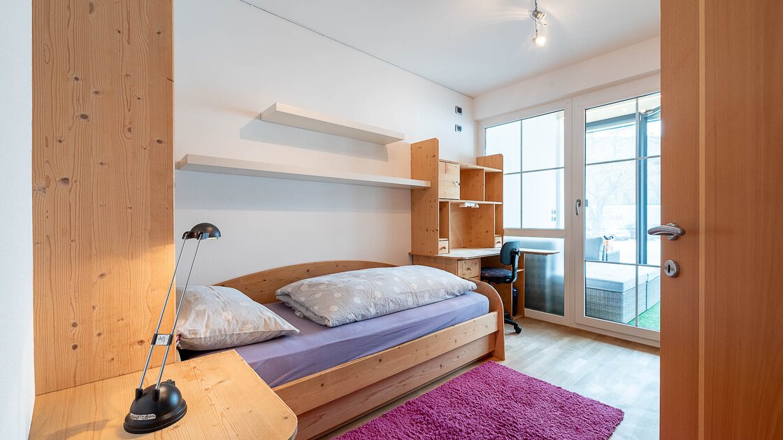 Modernes Reihenhaus mit autonomer, neuer Dachgeschosswohnung – separat erwerbbar