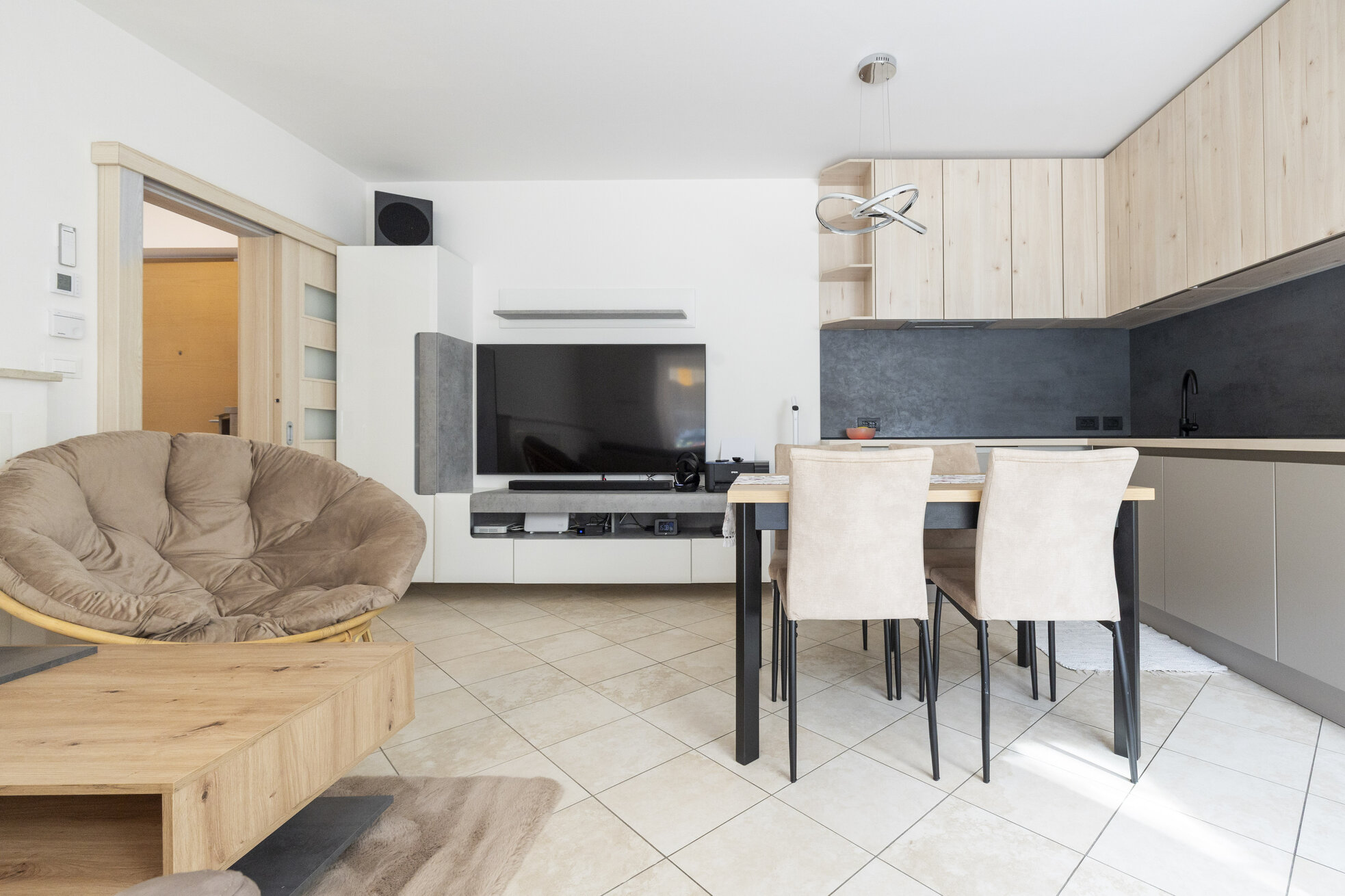 Wohnzimmer_002.jpg