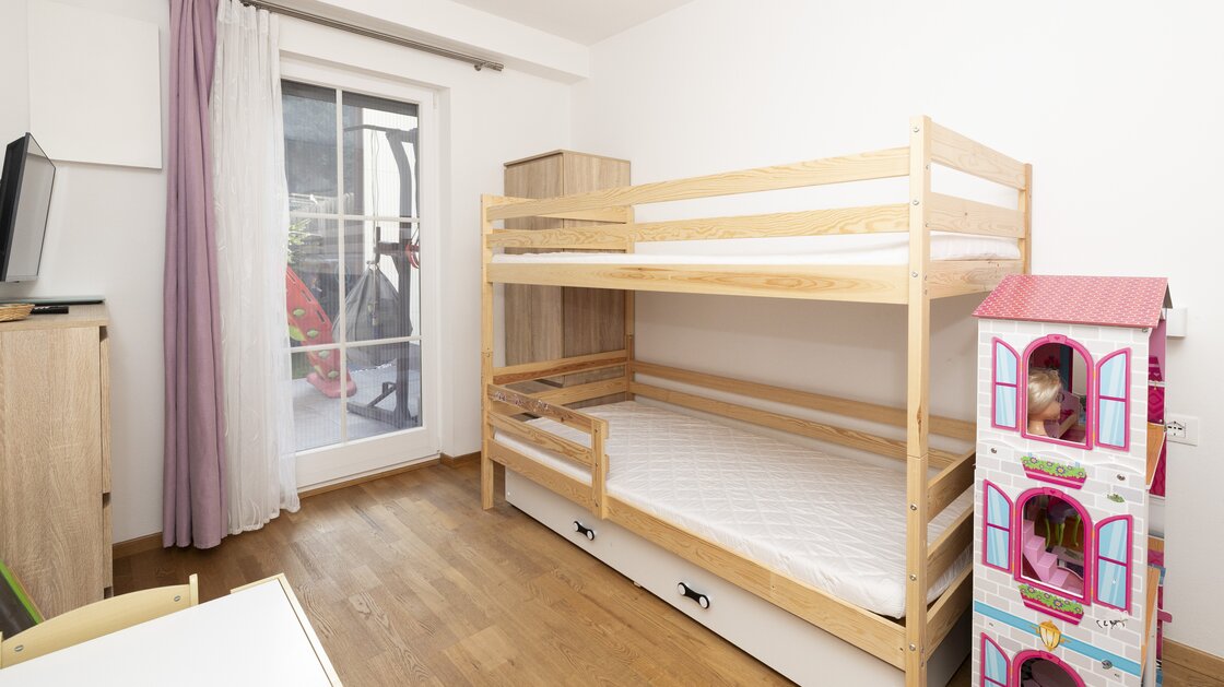 Spacious One-Bedroom Apartment with Private Garden