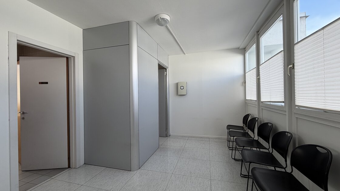 Großes Büro im 3. Stock: 260 m² mit Top-Ausstattung