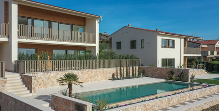 B01 - Traumhafte Neubauwohnung mit Terrasse, Garten und Gemeinschaftspool