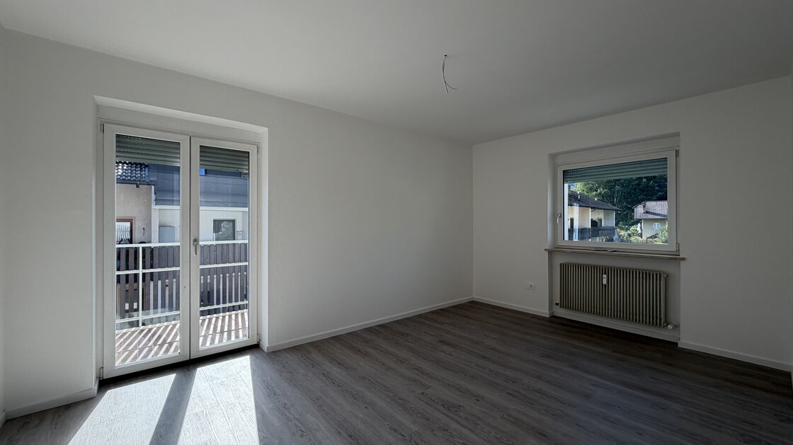 Trilocale ristrutturato a nuovo con terrazza e balcone