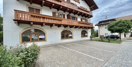 Großes Gewerbelokal / Büro / Praxis in Bestlage