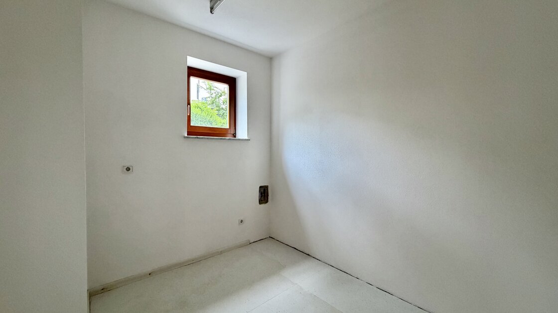 Großes Gewerbelokal / Büro / Praxis in Bestlage