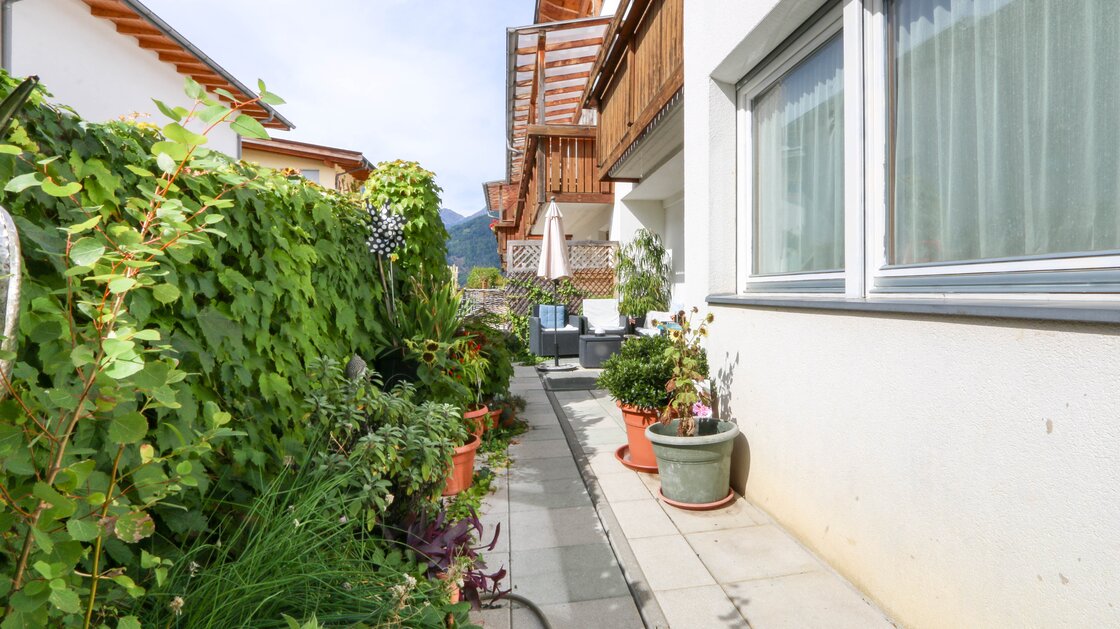 Großzügiges Eckreihenhaus in Raas – Wohnen mit Platz und Sonne