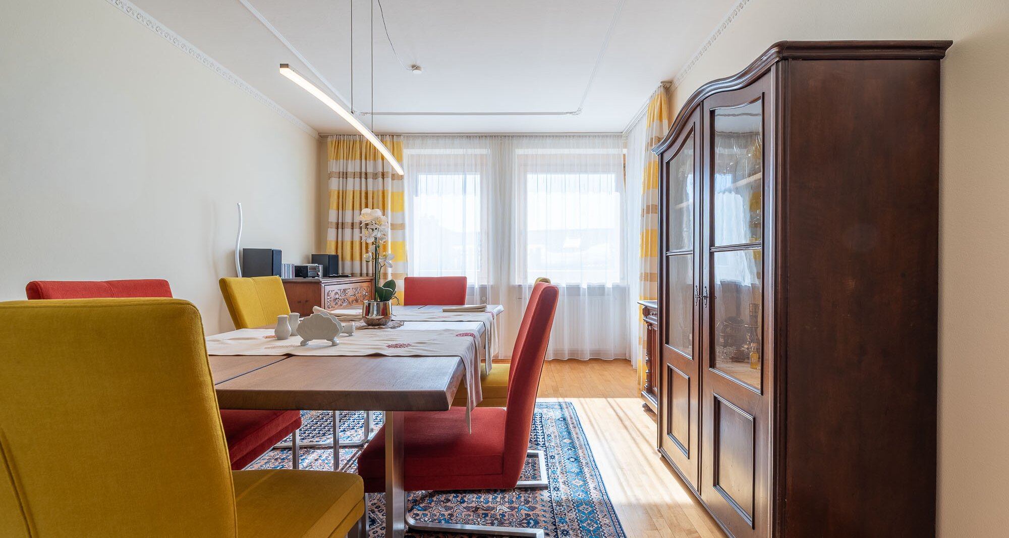 Sunny terraced house with charm and an alpine living feel