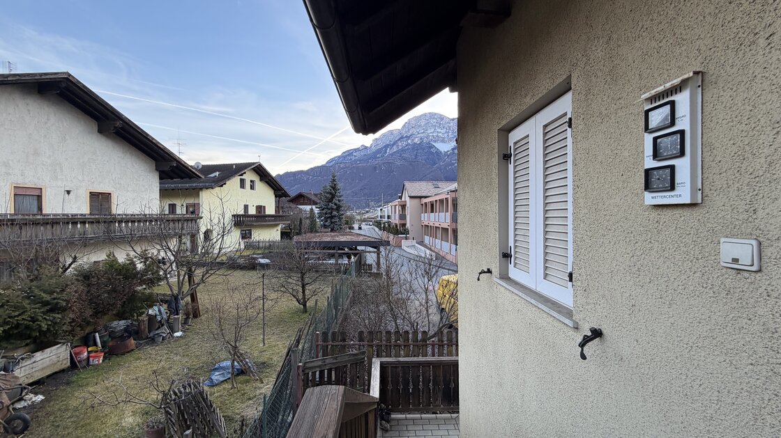 Detached house with private garden – renovation project with potential