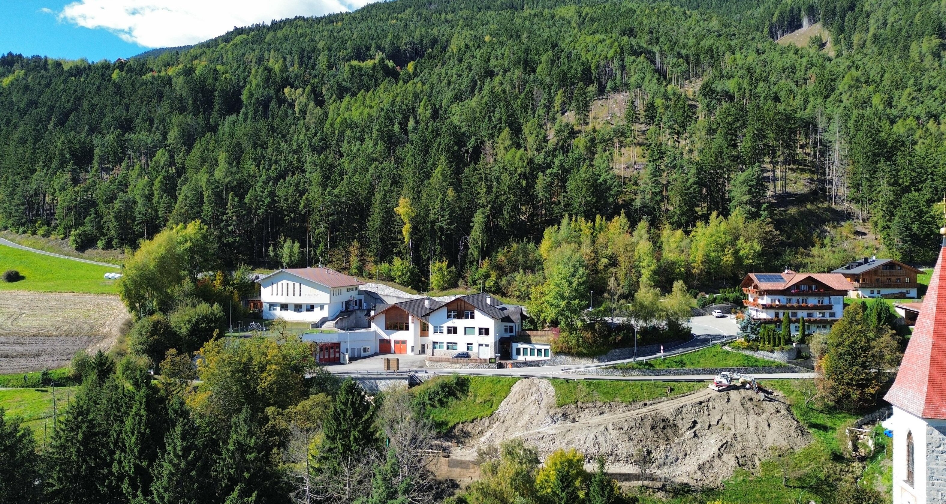 New semi-detached house in a panoramic location