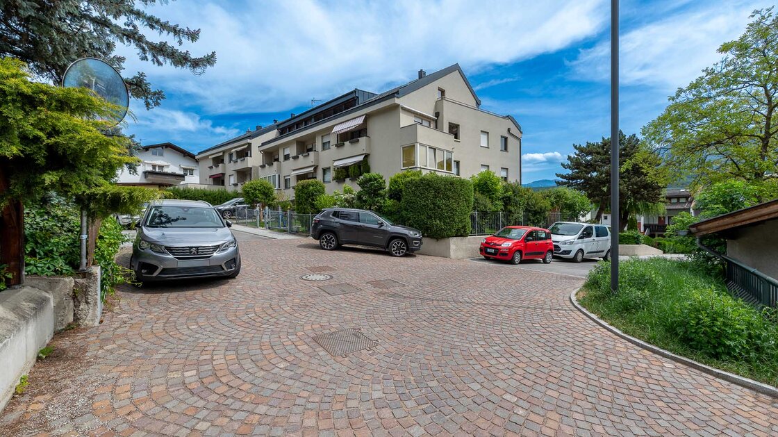 Esclusivo attico con terrazza e vista panoramica in posizione privilegiata