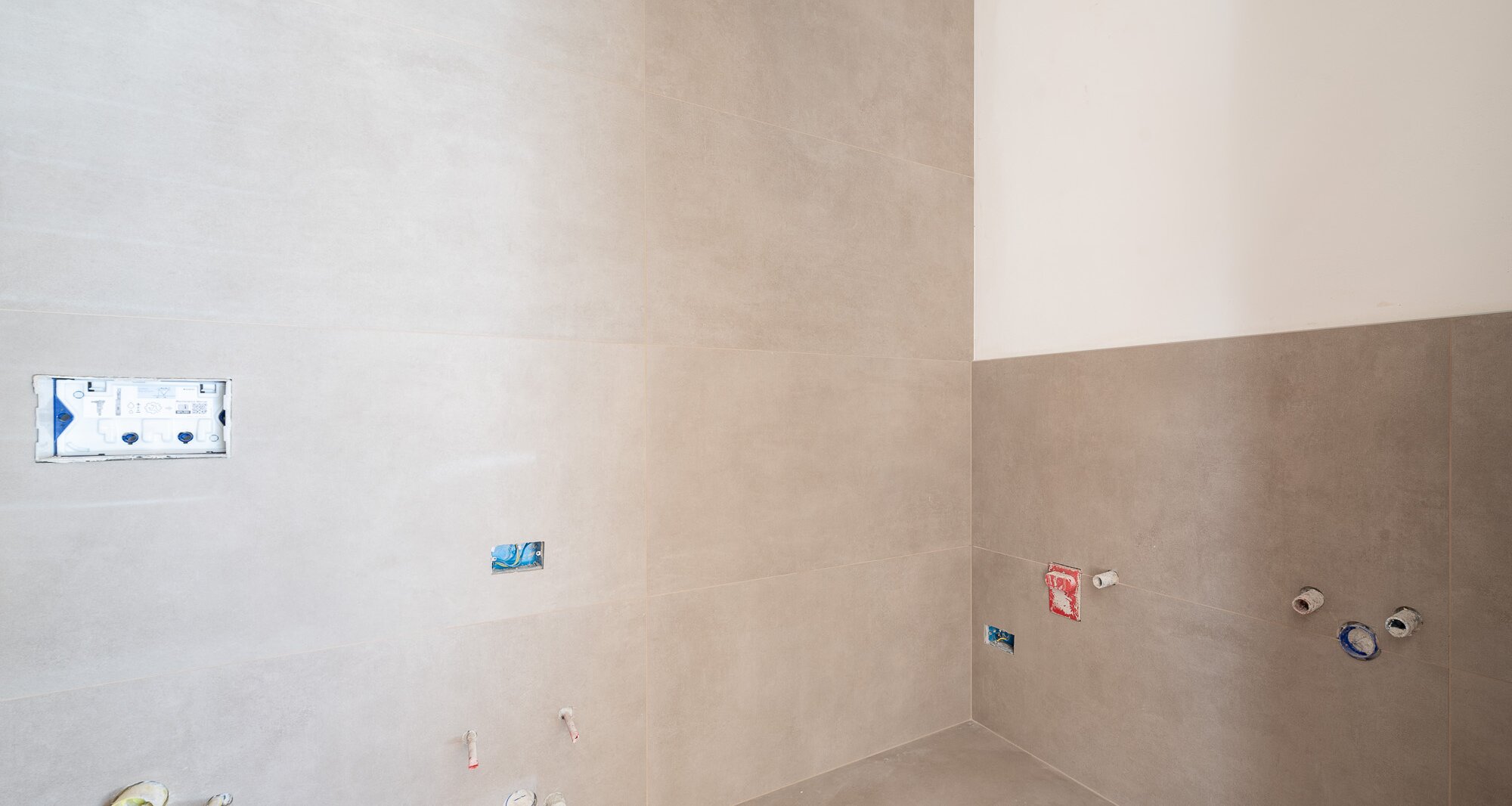 B: Nuovo trilocale con terrazza e giardino privato