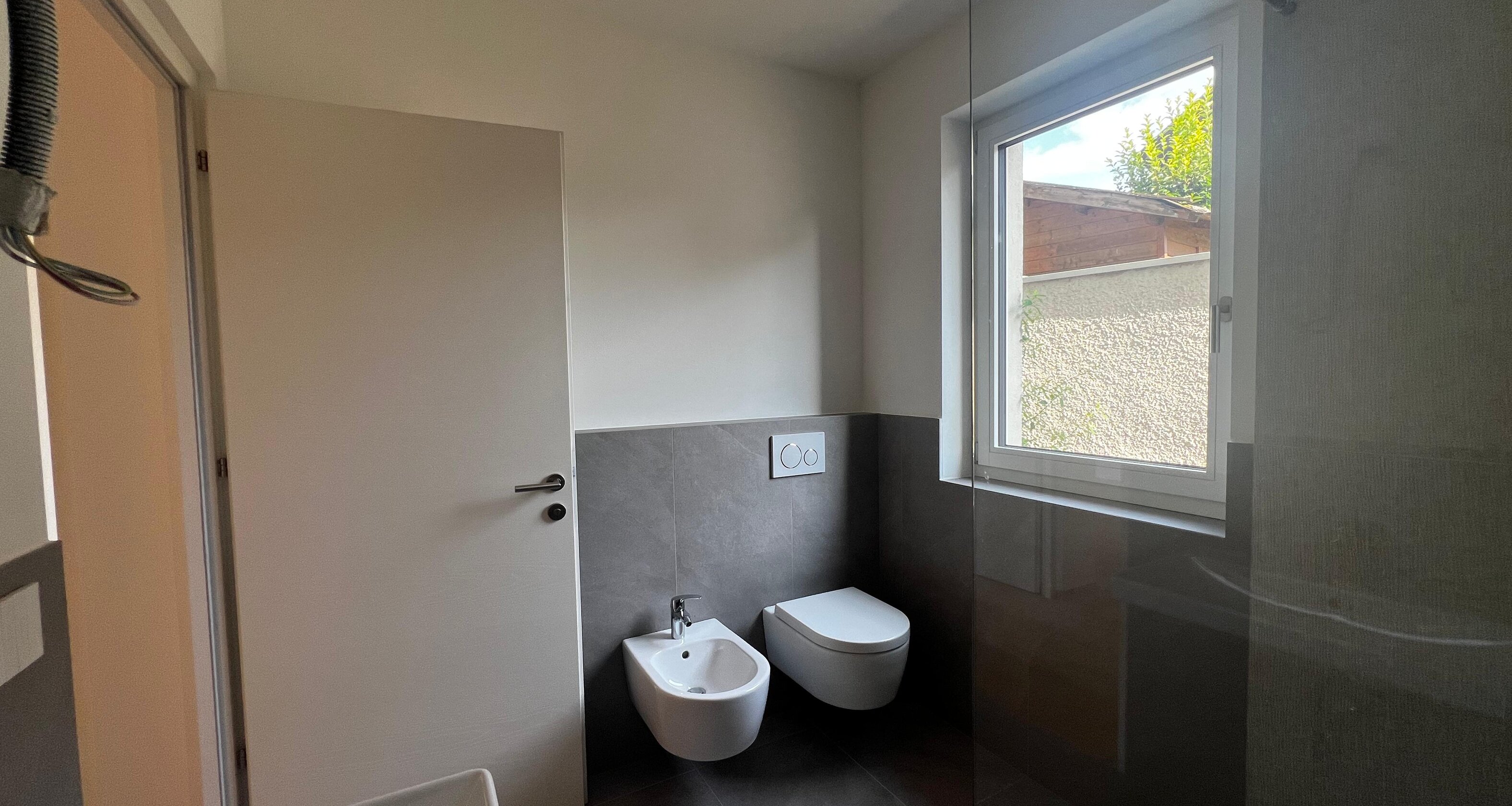 Neue Dreizimmerwohnung mit zwei Terrassen