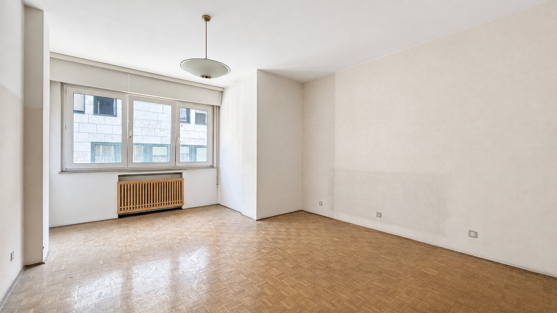 Appartamento da ristrutturare con balcone e potenziale di valorizzazione