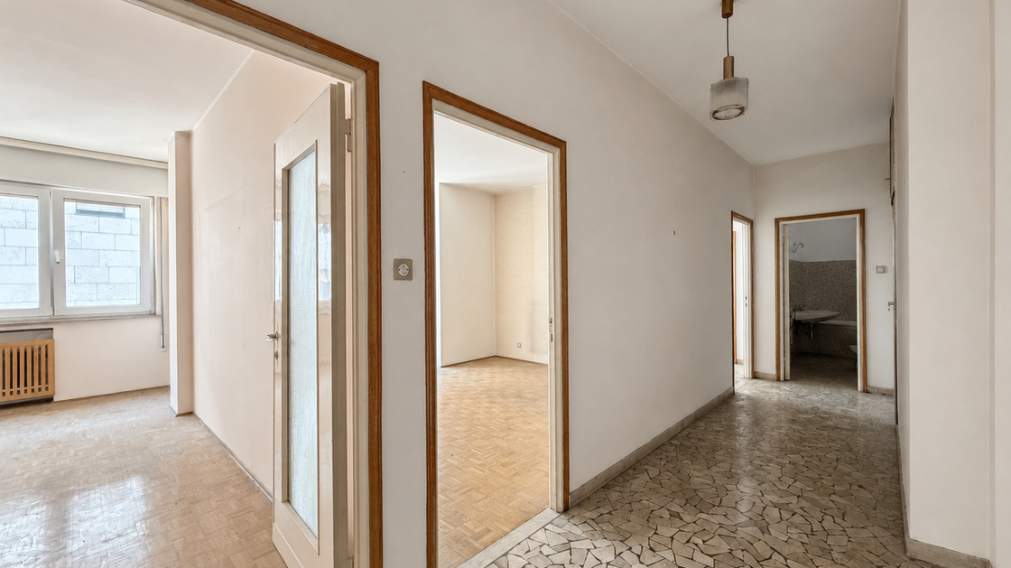 Appartamento da ristrutturare con balcone e potenziale di valorizzazione