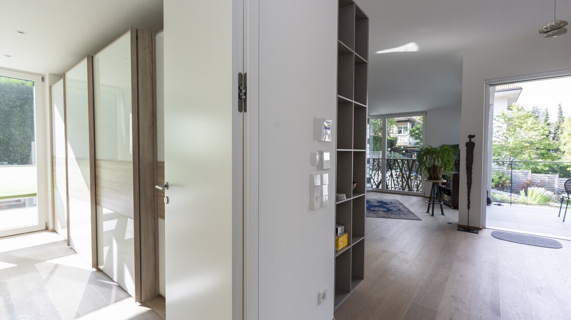 Appartamento di pregio con giardino privato e due terrazze in posizione centrale e tranquilla