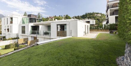Appartamento di pregio con giardino privato e due terrazze in posizione centrale e tranquilla
