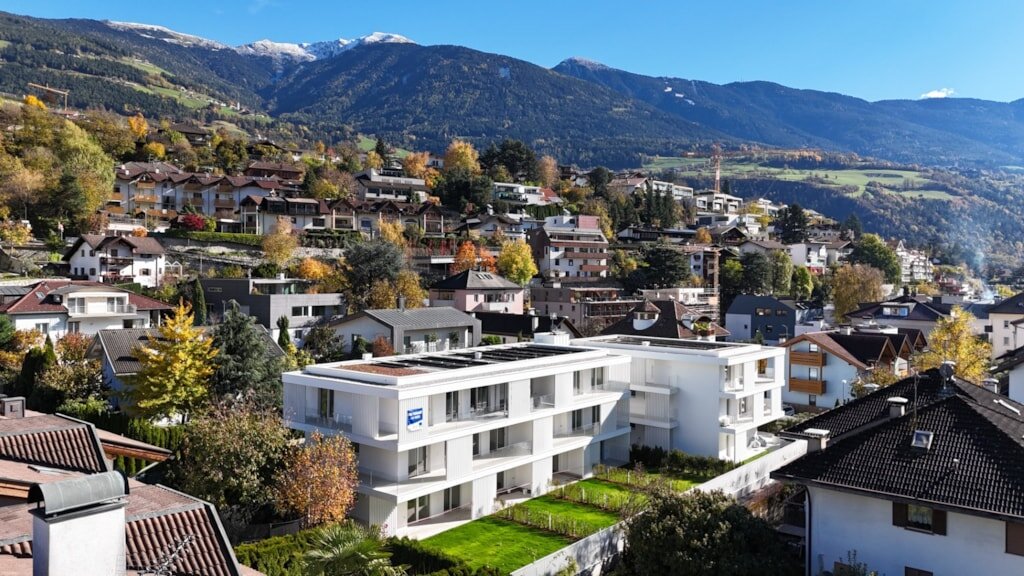 The White Residence