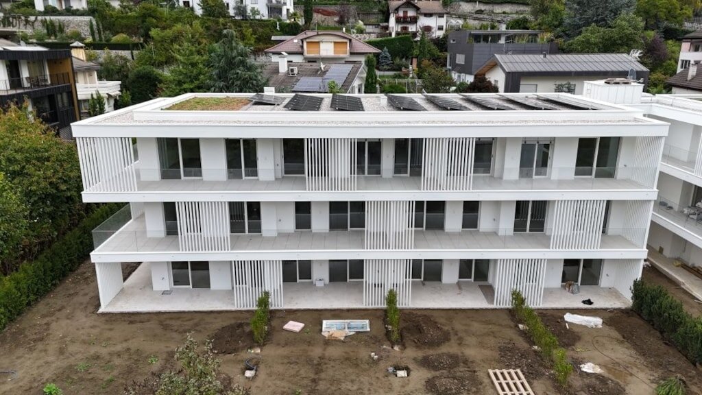 New, unique penthouse apartment with large terrace