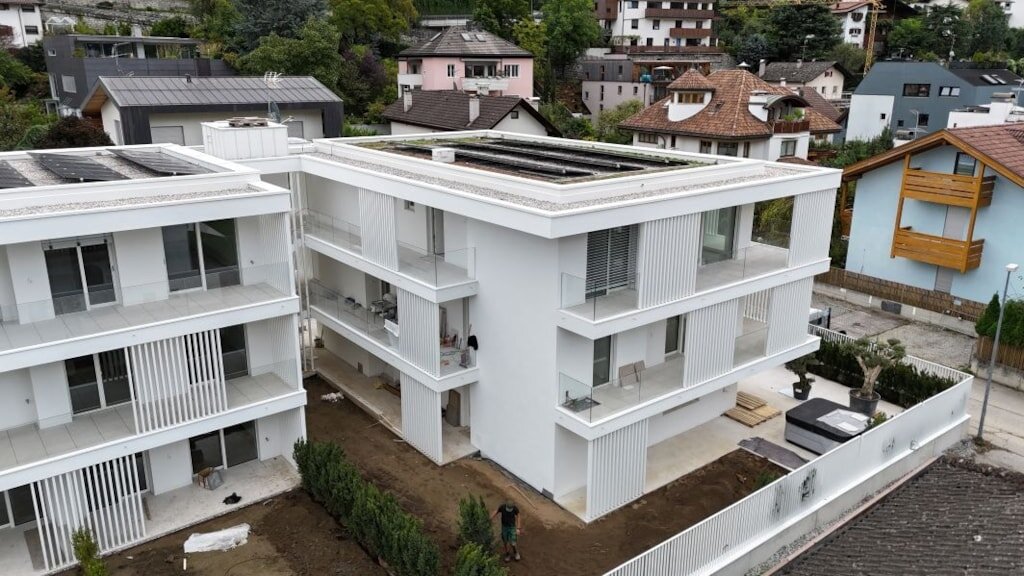 New, unique penthouse apartment with large terrace