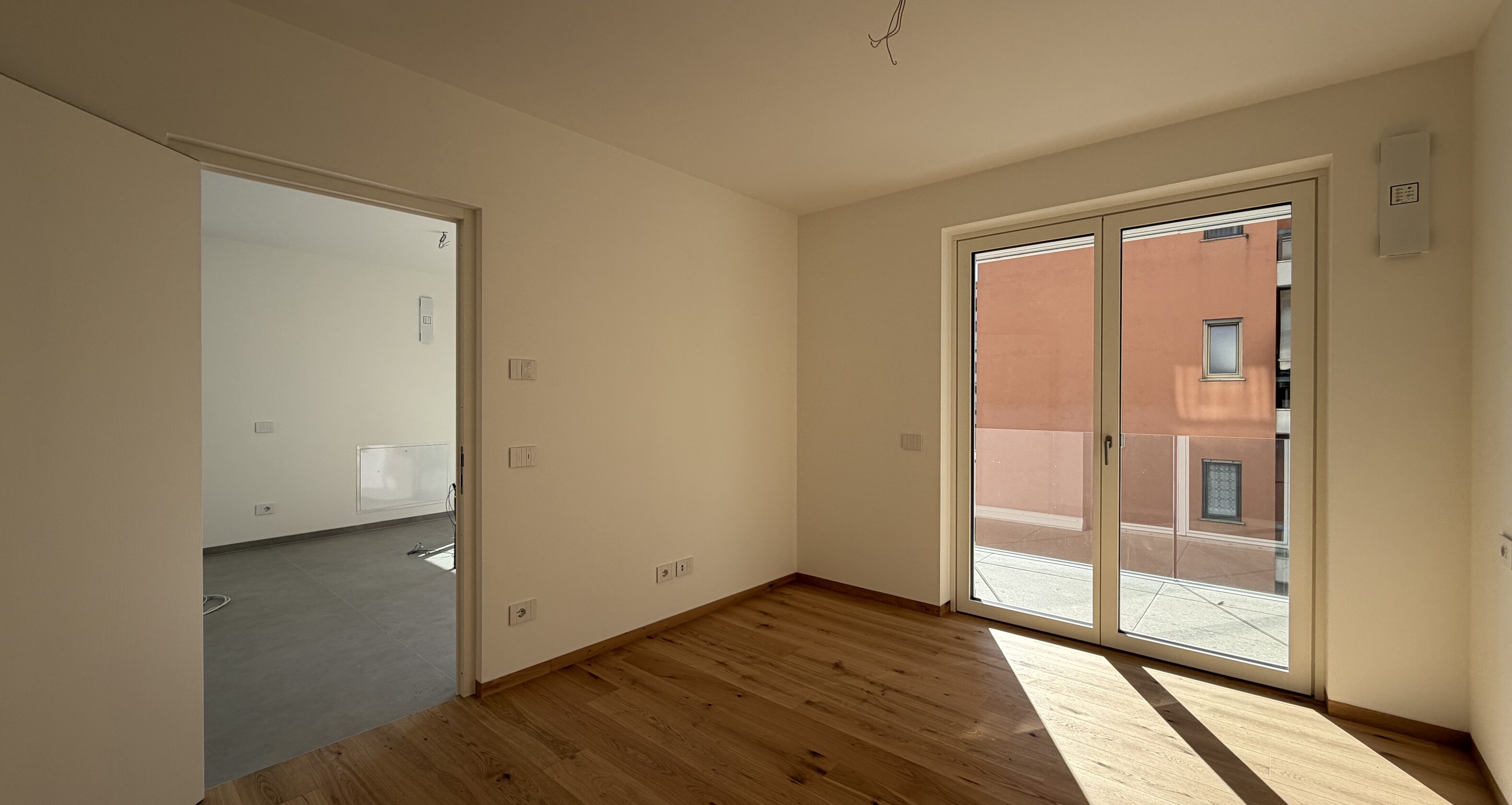 W11B – New two-room apartment with large terrace, second floor