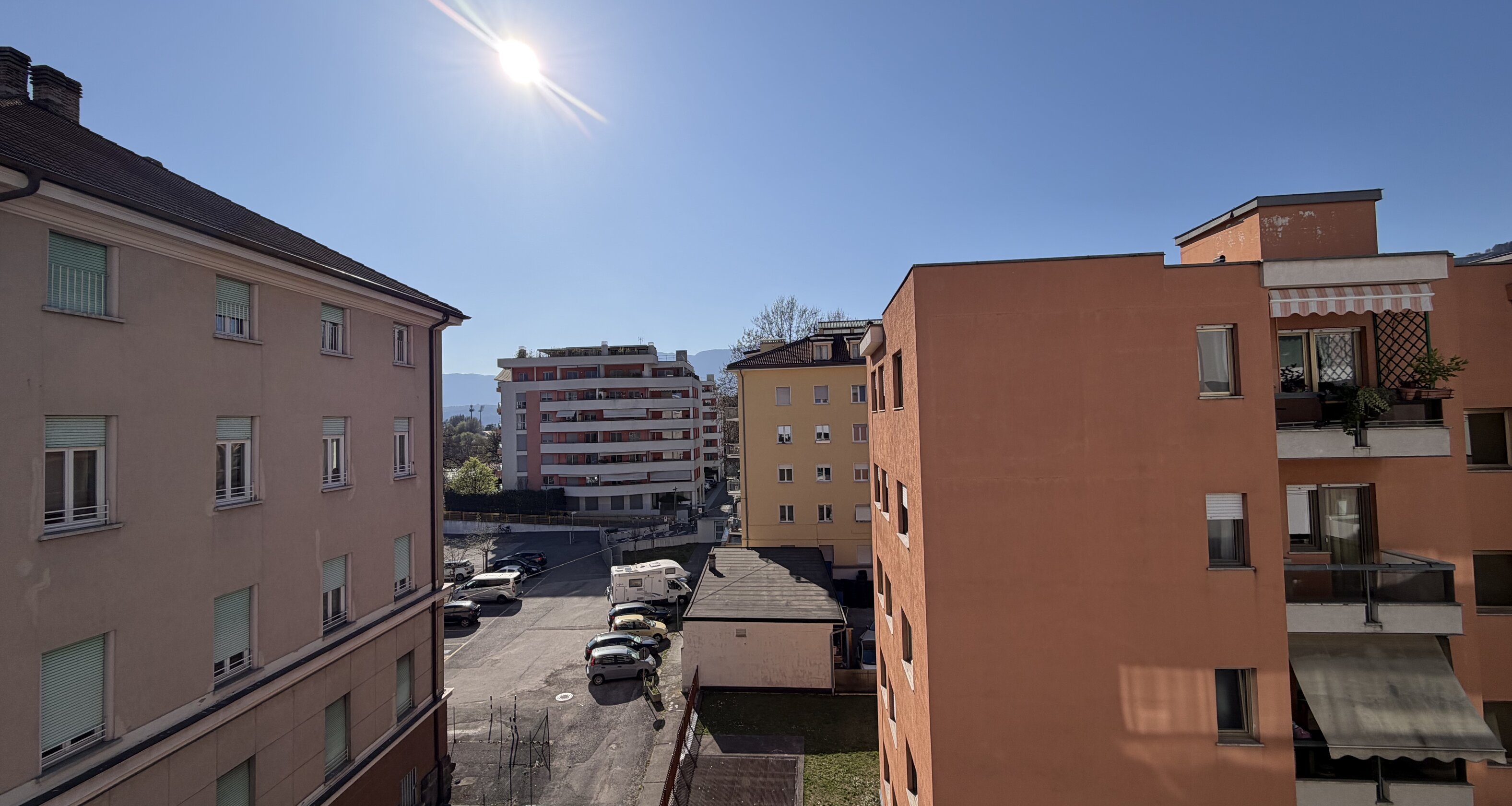 W16 - Nuovo trilocale spazioso con ampia terrazza al quarto piano