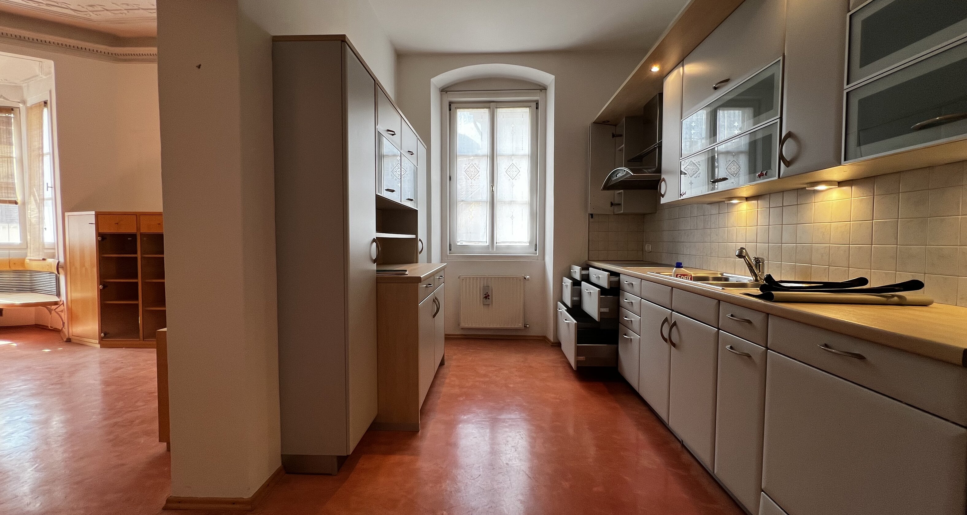 Große Altstadtwohnung mit Charme