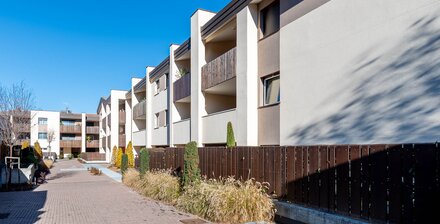 Neuwertige Vierzimmerwohnung mit zwei Terrassen im letzten Stock
