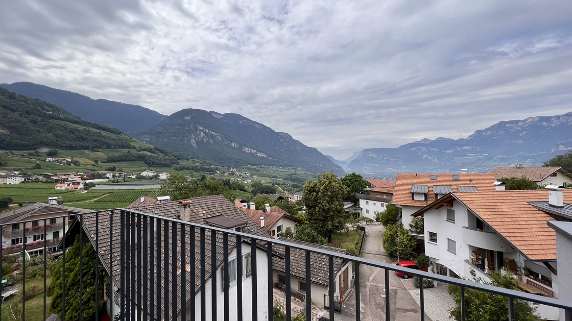 New maisonette apartment with large terrace, top floor