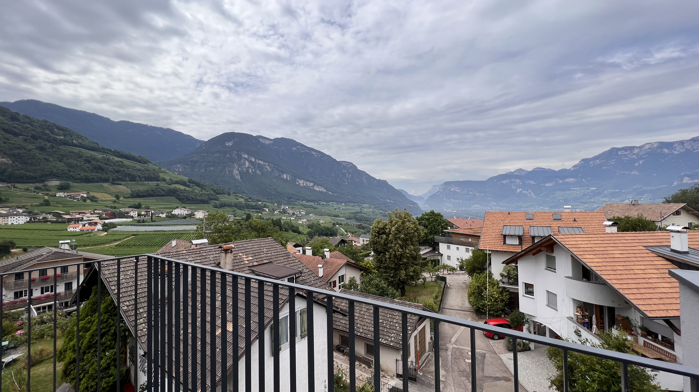 Nuova maisonette con ampia terrazza e vista panoramica, ultimo piano