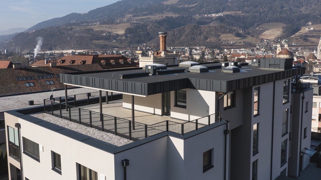 New penthouse apartment with large terrace on the top floor
