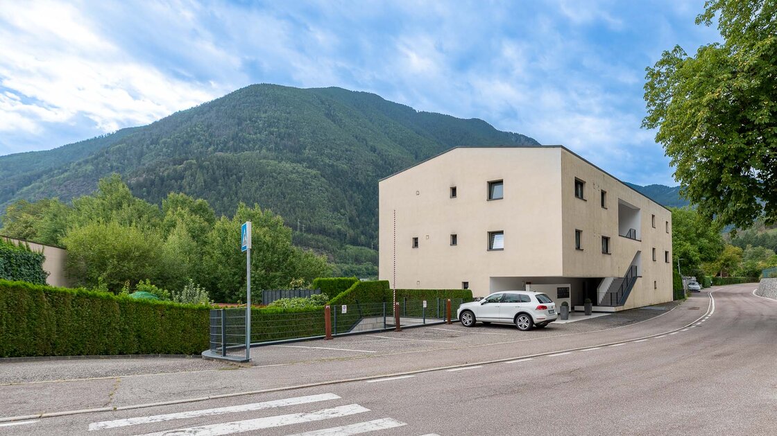 Moderne Dreizimmerwohnung mit Südterrasse
