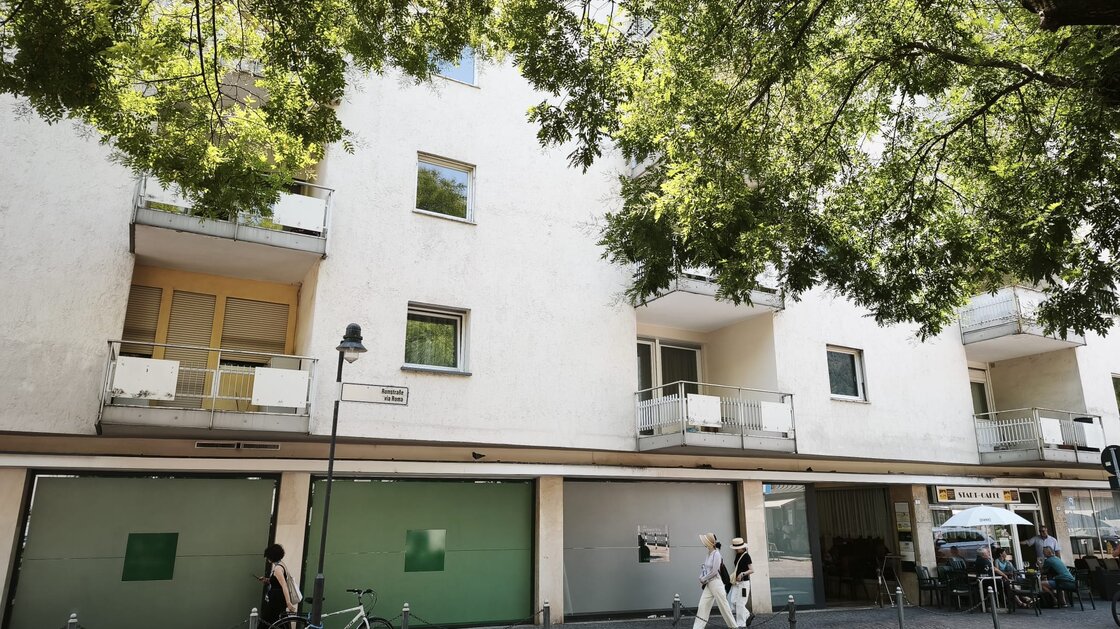 Office Space in a Prime Central Location with Elevator, Large Balcony and Basement Storage