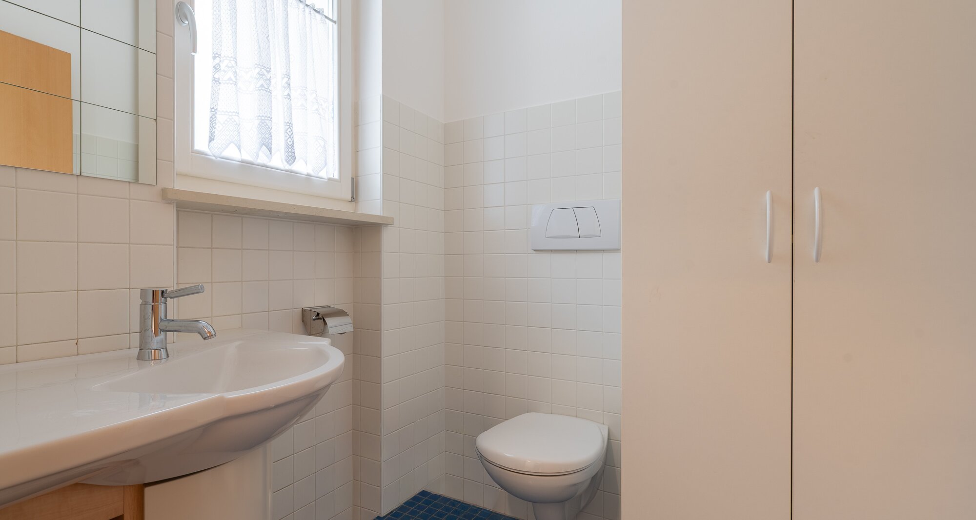Schönes Eckreihenhaus mit Privatgarten in sonniger Panoramalage