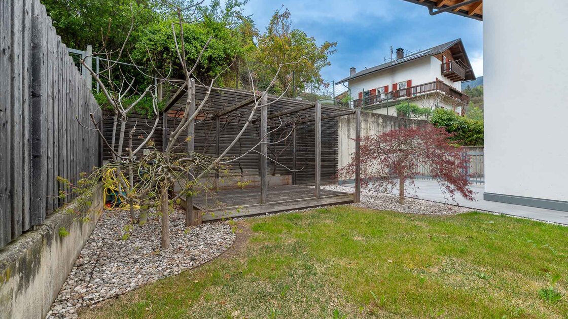 Splendida villetta a schiera con giardino privato in posizione panoramica