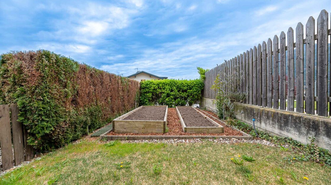 Splendida villetta a schiera con giardino privato in posizione panoramica