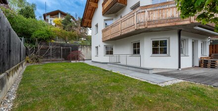 Splendida villetta a schiera con giardino privato in posizione panoramica