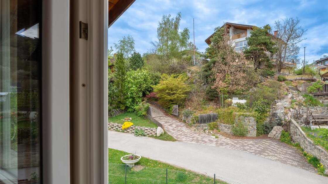 Splendida villetta a schiera con giardino privato in posizione panoramica