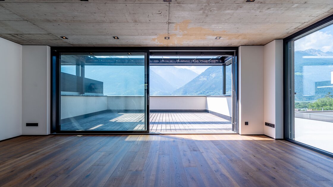 Modernes Wohnhaus in sonniger Panoramalage im Vinschgau