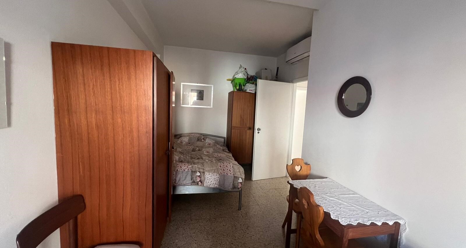 Trilocale spazioso con terrazza, piano alto, fronte mare