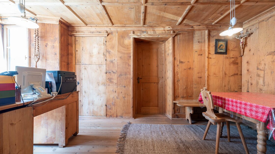 Stadthaus in Klausen zu verkaufen – vielseitige Investitionschance